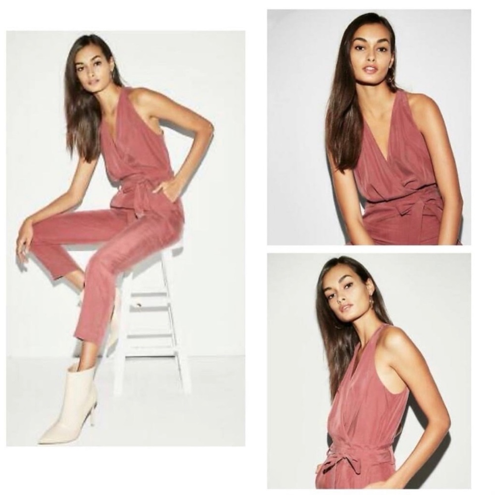 Express Berry Mauve Jumpsuit Cross Front Keyhole Cutout Size 4 Belted